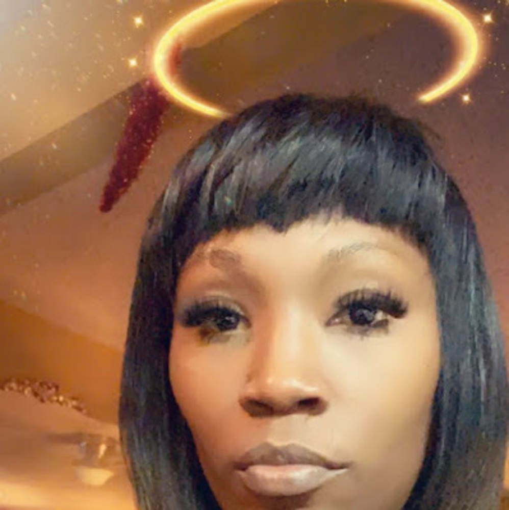 Meet your Posher, Erika